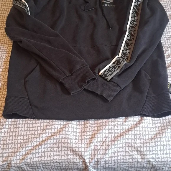 Under Armour Small Men's Curry Hoodie - Picture 4 of 7